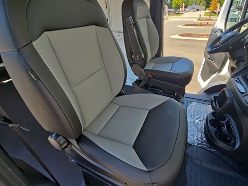 New 2025 RAM ProMaster 1500 w/ Convenience Group FWD image 10
