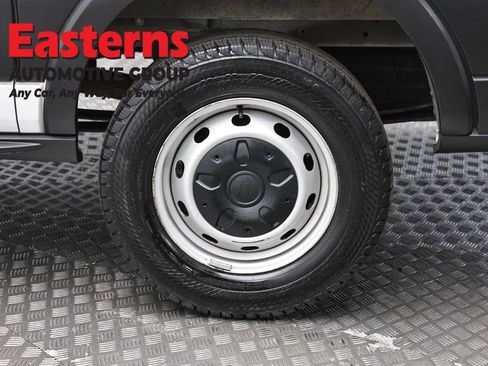 Used 2021 Ford Transit 250 Low Roof RWD image 8