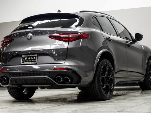 Used 2022 Alfa Romeo Stelvio Quadrifoglio w/ Active Assist Plus Package image 13