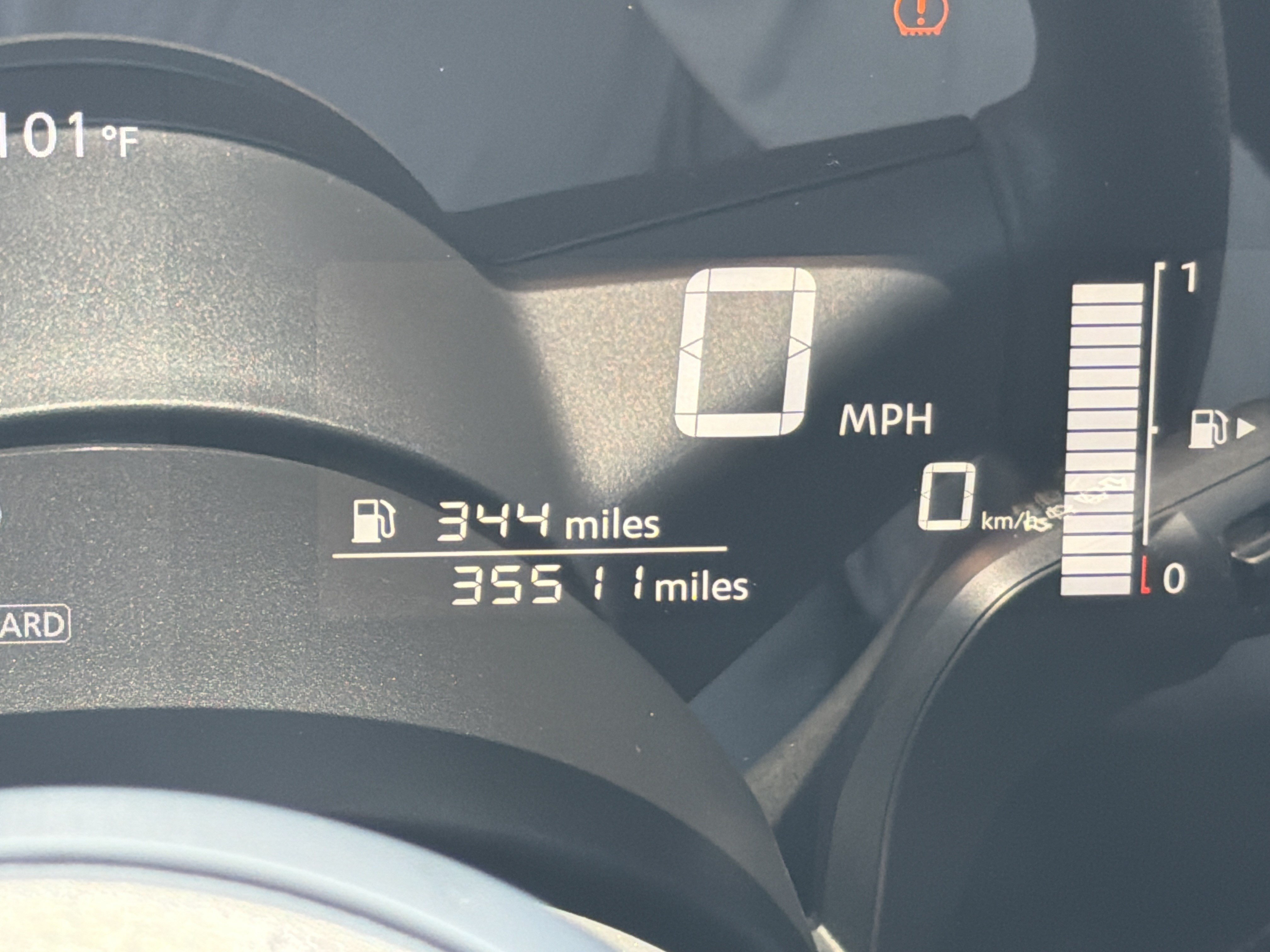 Used 2025 Nissan Kicks S AWD/4WD image 28