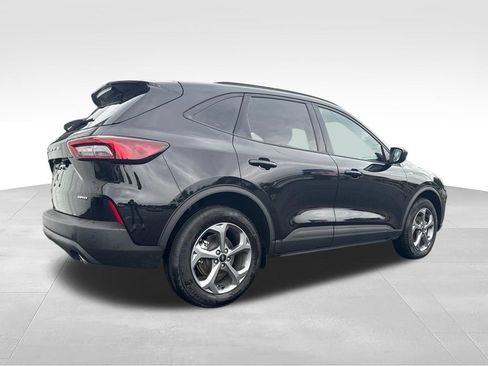 Used 2025 Ford Escape ST-Line AWD/4WD image 2