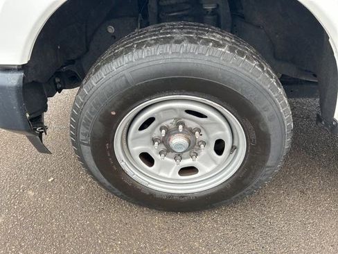 Used 2020 Ford F250 XL w/ Power Equipment Group image 32