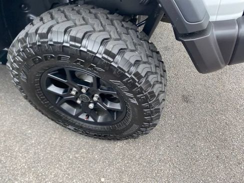 Used 2024 Jeep Wrangler Unlimited Sport AWD/4WD image 5