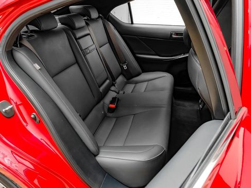 Used 2022 Lexus IS 300 w/ Premium Package RWD image 32
