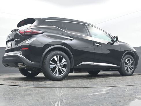 Certified 2024 Nissan Murano SV image 27