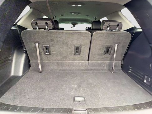 Used 2020 Chevrolet Traverse RS w/ LPO, Floor Liner Package FWD image 27