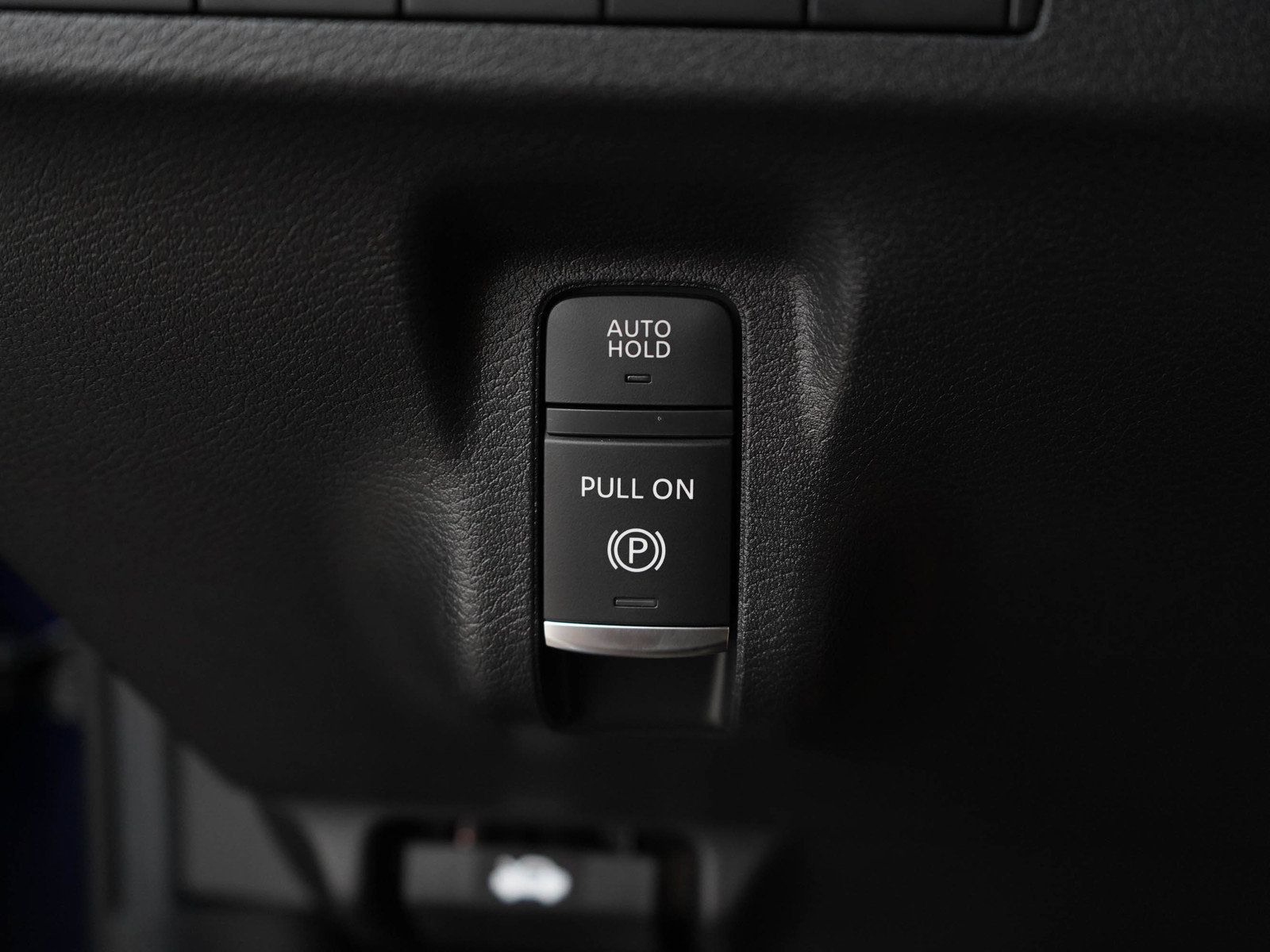 Used 2025 Nissan Murano SV AWD/4WD image 28