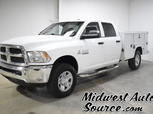 Used 2018 RAM 3500 Tradesman w/ Chrome Appearance Group AWD/4WD image 1