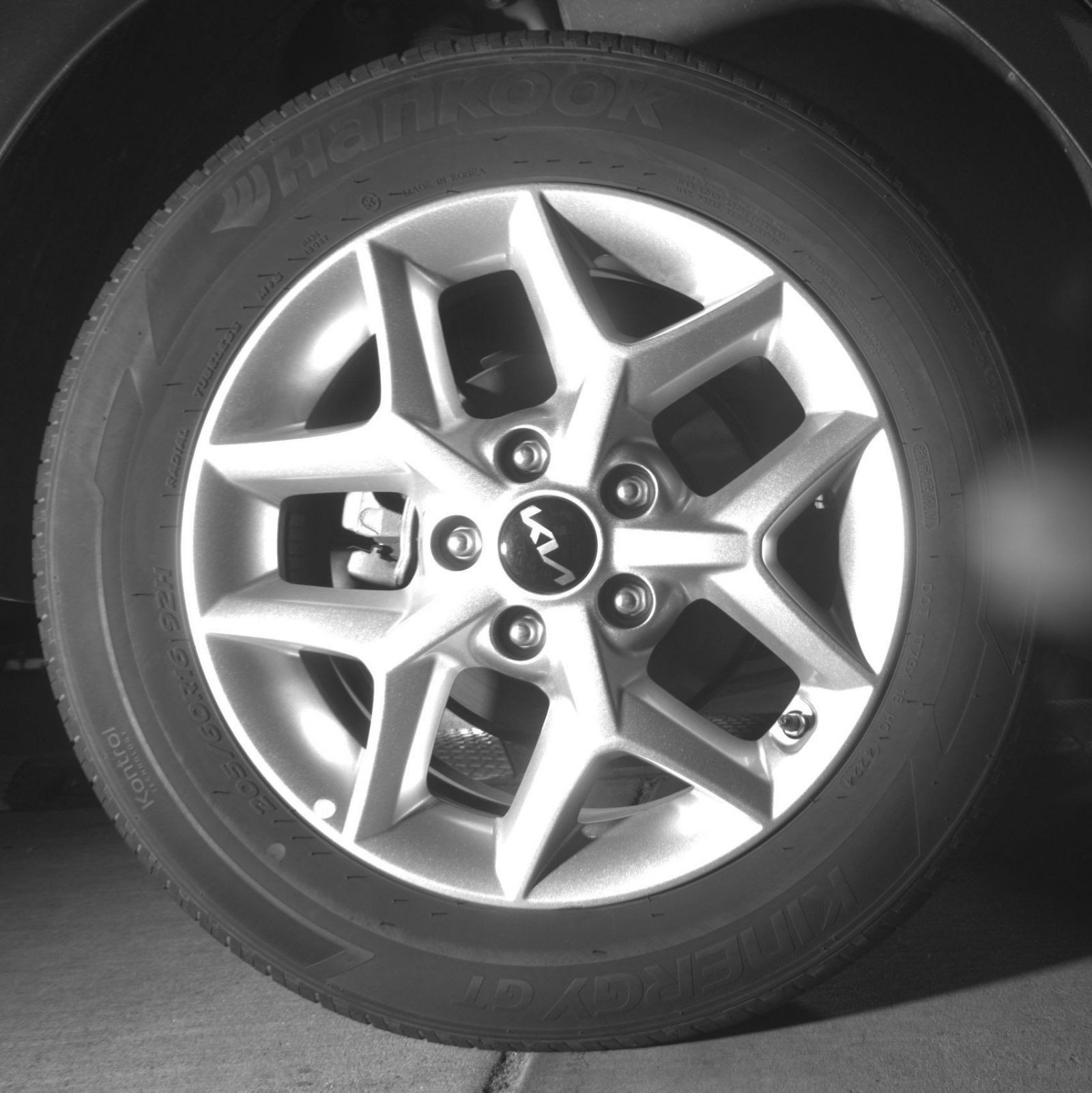 Used 2025 Kia Soul LX w/ LX Technology Package FWD image 18