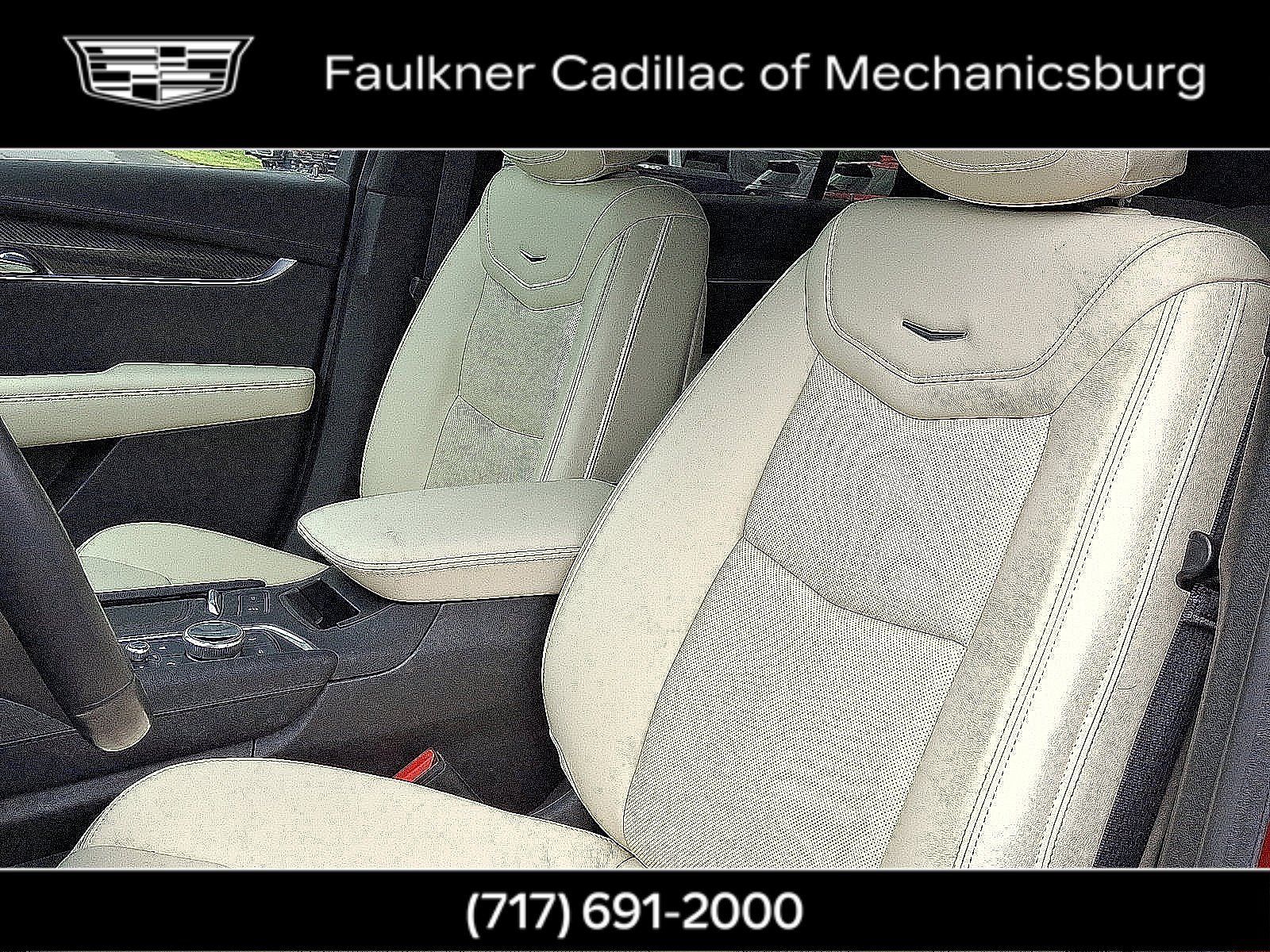 Used 2023 Cadillac XT6 Sport w/ Technology Package AWD/4WD image 17