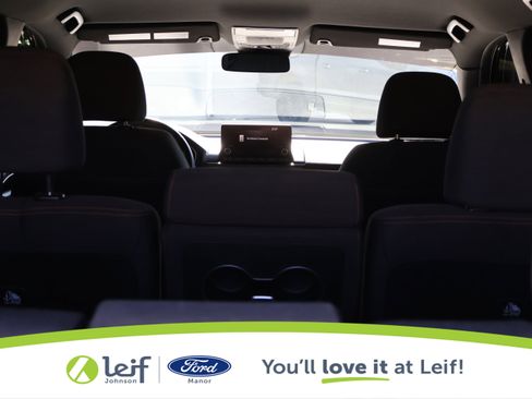 Used 2023 Honda Pilot Sport image 27