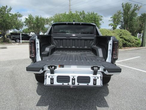 New 2026 GMC Hummer EV 2X image 6