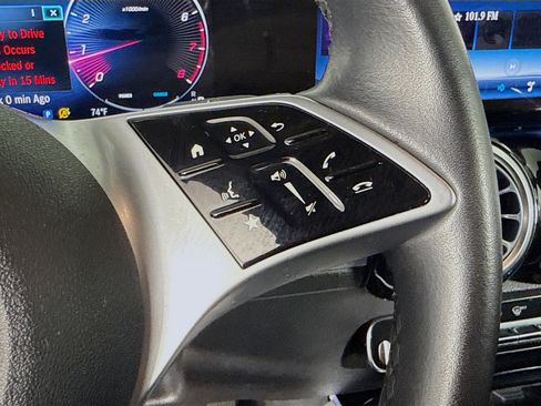 Used 2024 Mercedes-Benz GLB 250 image 15