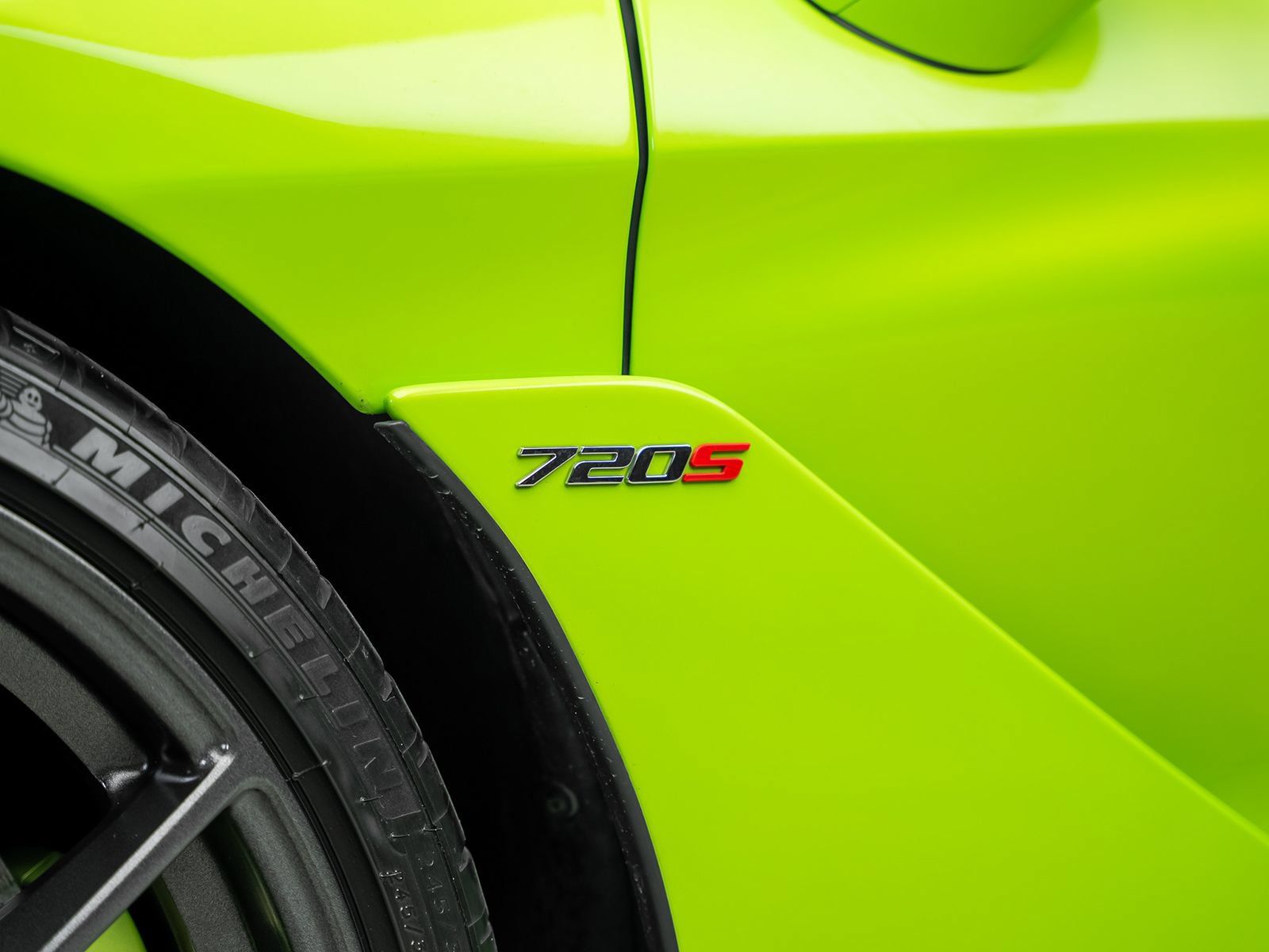 Used 2021 McLaren 720S Performance RWD image 26