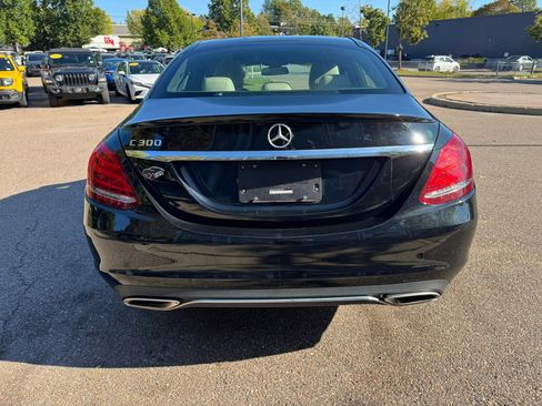 Used 2018 Mercedes-Benz C 300 Sedan image 6