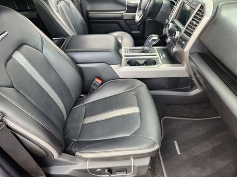 Used 2018 Ford F150 Platinum w/ Equipment Group 701A Luxury image 11