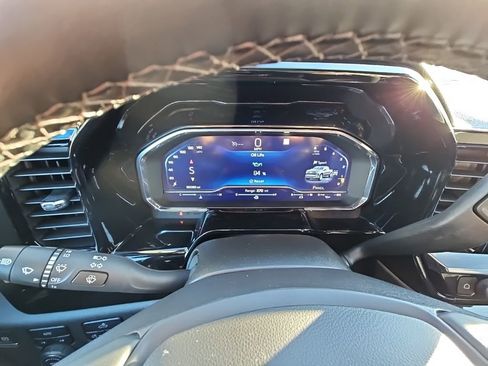 Used 2023 Chevrolet Silverado 1500 LT image 6