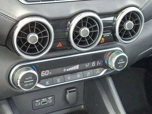 Used 2020 Nissan Sentra SV image 23