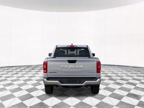 New 2026 RAM 1500 4x4 Crew Cab image 10