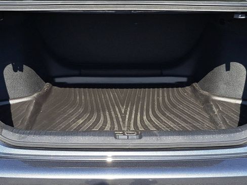 Used 2025 Honda Accord LX image 13