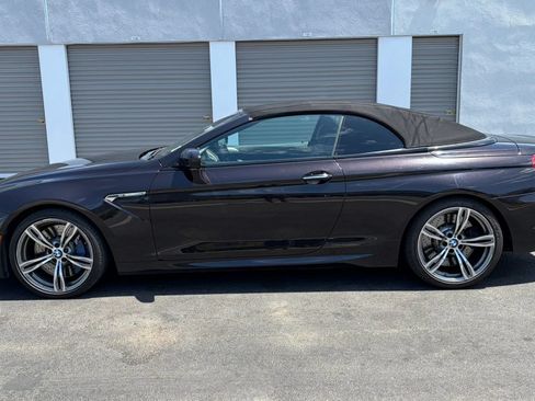Used 2013 BMW M6 Convertible w/ Executive Pkg RWD image 2