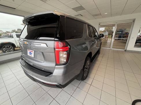 Used 2022 Chevrolet Tahoe LT w/ LT Signature Package AWD/4WD image 7