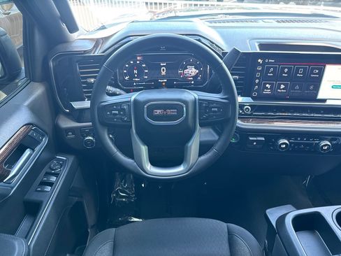 Used 2025 GMC Sierra 1500 Elevation AWD/4WD image 13