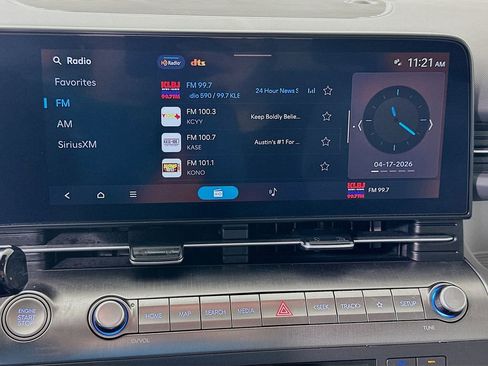 Certified 2025 Hyundai Kona SEL image 14