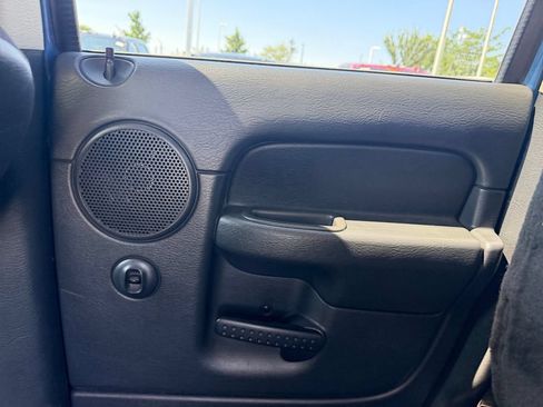 Used 2004 Dodge Ram 1500 Truck SLT AWD/4WD image 32