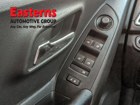 Used 2020 Chevrolet Trax LT image 25