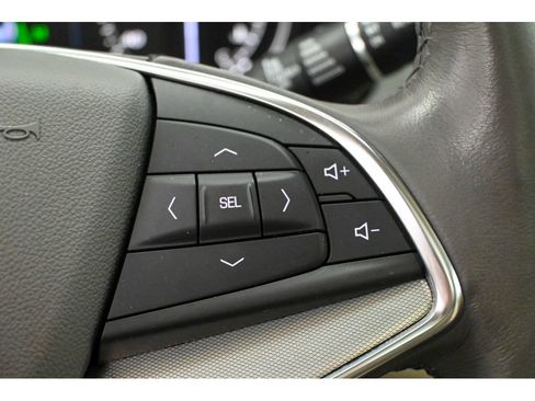 Certified 2021 Cadillac XT5 Premium Luxury image 39