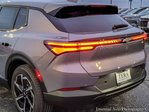 New 2026 Chevrolet Equinox EV LT image 6