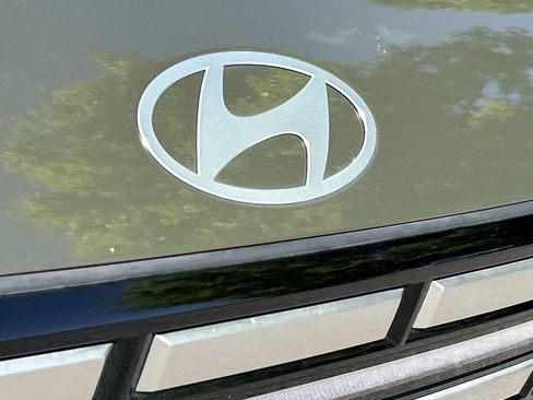 Certified 2025 Hyundai Santa Fe SEL FWD image 11