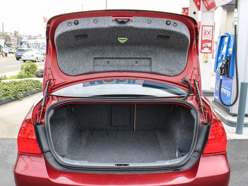 Used 2011 BMW 335i Sedan image 39