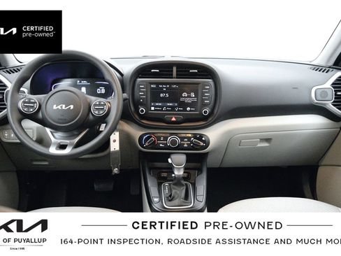 Certified 2025 Kia Soul LX FWD image 18