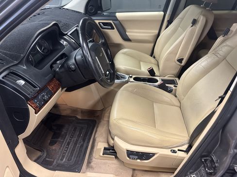 Used 2008 Land Rover LR2 HSE AWD/4WD image 11