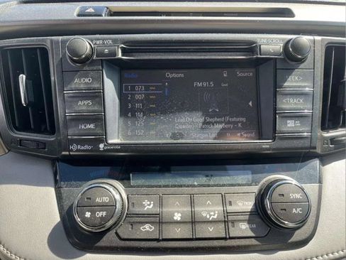 Used 2015 Toyota RAV4 XLE image 11