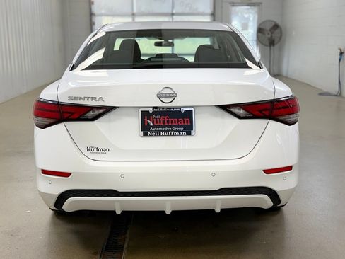 Used 2025 Nissan Sentra S FWD image 6