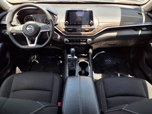Used 2023 Nissan Altima 2.5 SV image 22