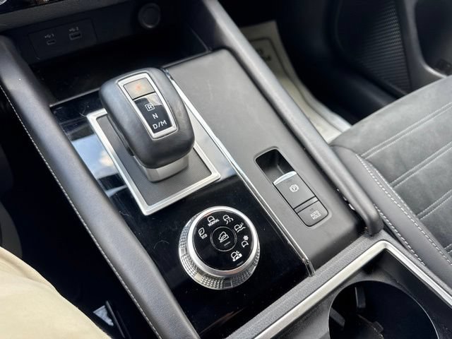 Used 2023 Mitsubishi Outlander SE AWD/4WD image 23