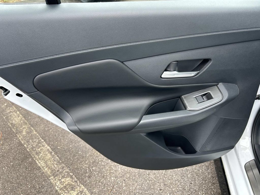 New 2026 Nissan Sentra SR w/ SR Premium Package FWD image 20