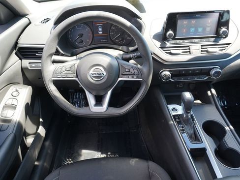 Used 2021 Nissan Altima 2.5 S FWD image 20