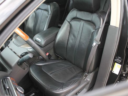 Used 2013 Lincoln MKX AWD image 29