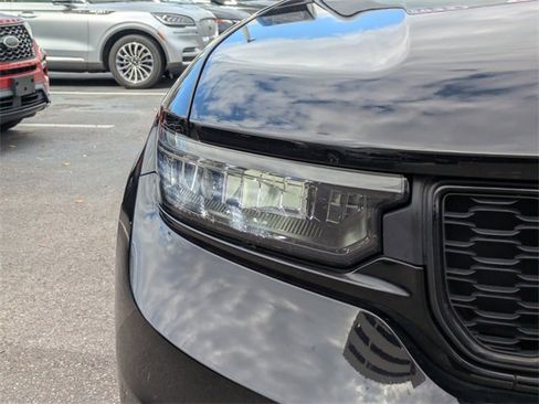 Used 2022 Jeep Grand Cherokee L Limited w/ Black Appearance Package image 8