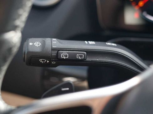 Certified 2022 Mercedes-Benz GLA 250 4MATIC image 42