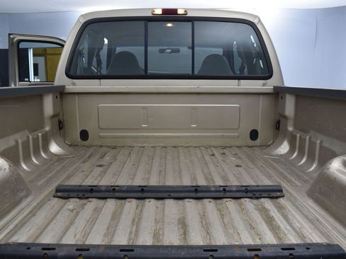 Used 2000 Ford F250 Lariat image 28