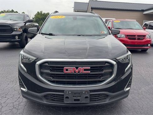 Used 2019 GMC Terrain SLE w/ Driver Convenience Package FWD image 3