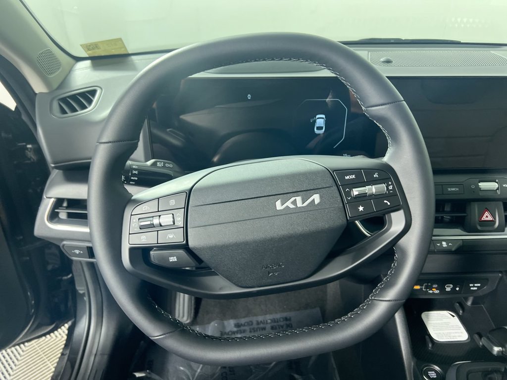 New 2026 Kia K4 EX FWD image 13