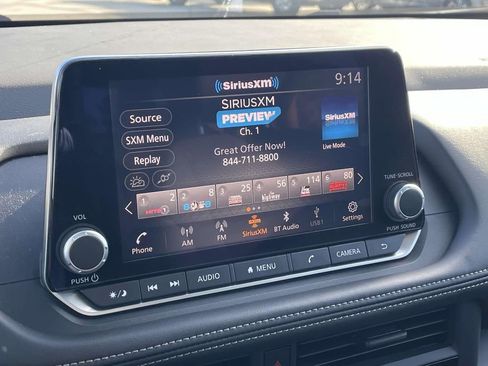 Used 2024 Nissan Rogue S image 23