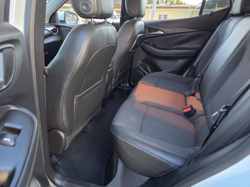 Used 2020 Buick Encore GX Preferred w/ Cold Weather Comfort Package FWD image 21